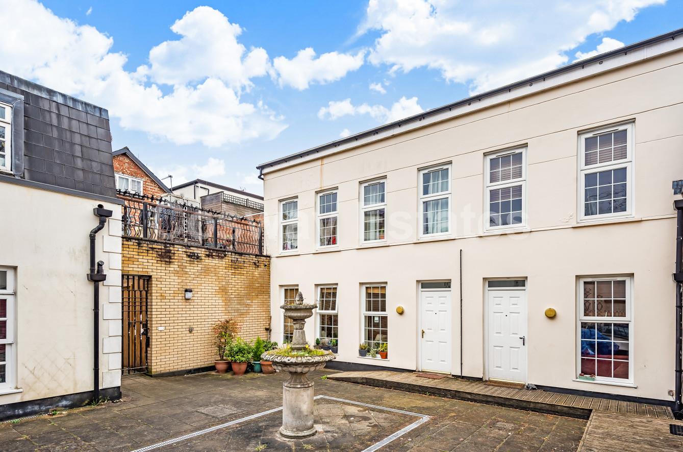 Monterey Close, Mill Hill